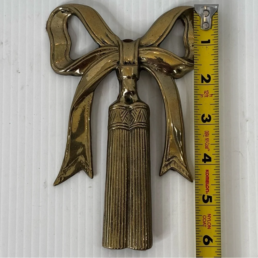 Solid Brass Bow Tassel Decor Paper Weight/ Wall Hanging  6”X 4” VTG 80’s